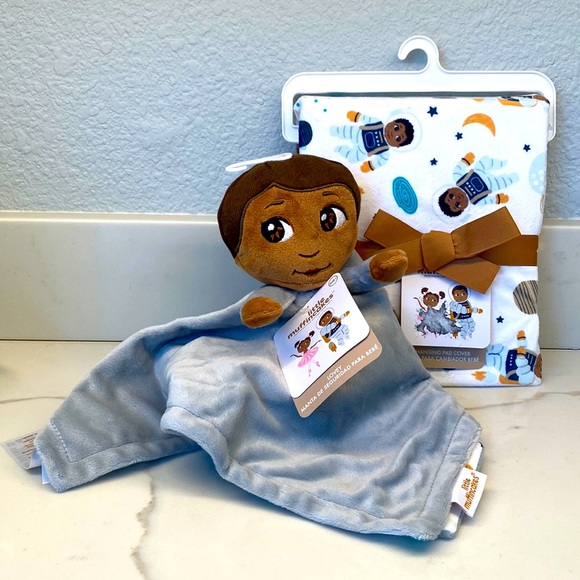 Little Muffincakes stuffed Lovey and changing pad cover set - Picture 2 of 6